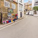 3 Bed In Whitby Oc-89568