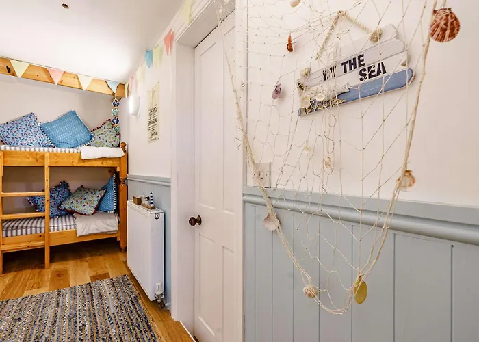 Holiday home 3 Bed In Robin Hoods Bay 89568 *