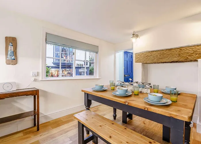 3 Bed In Robin Hoods Bay 89568 Holiday home Robin Hood's Bay