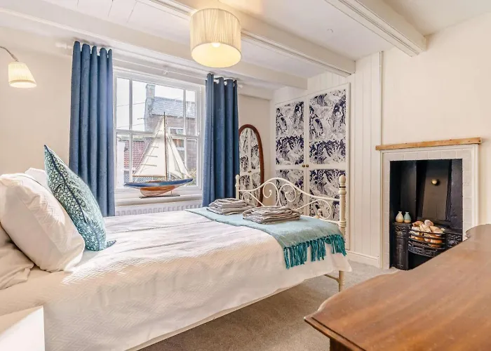 3 Bed In Whitby Oc-89568 *