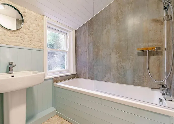 3 Bed In Whitby Oc-89568 * Robin Hood's Bay